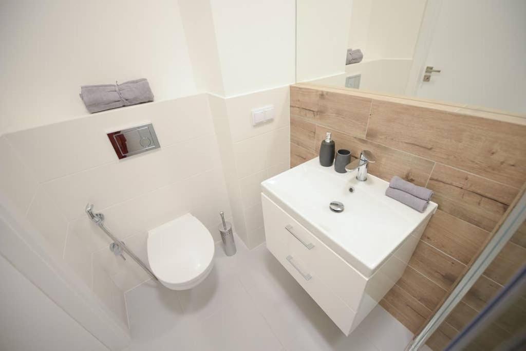 Bliska Wola Expo Central Apartment 바르샤바 외부 사진