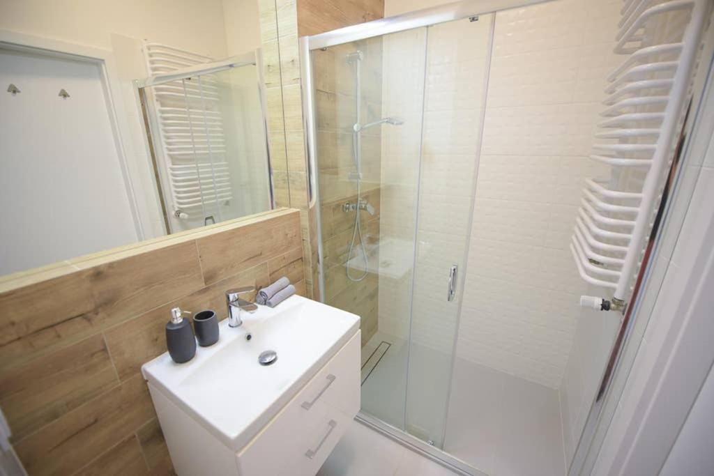 Bliska Wola Expo Central Apartment 바르샤바 외부 사진